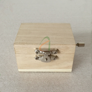 Mini Size Solid Wood Hand-Cranked Happy Birthday Wood Music Gift Box
